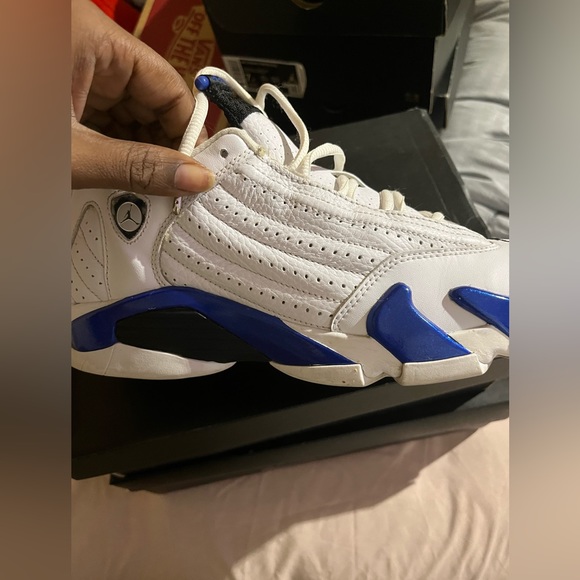 Shoes - Picture 2 of 2